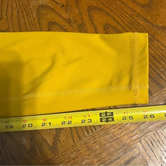 Alphalete Surface Power Crossover Waist Leggings in Gold Sz M Athletic - Picture 15 of 15